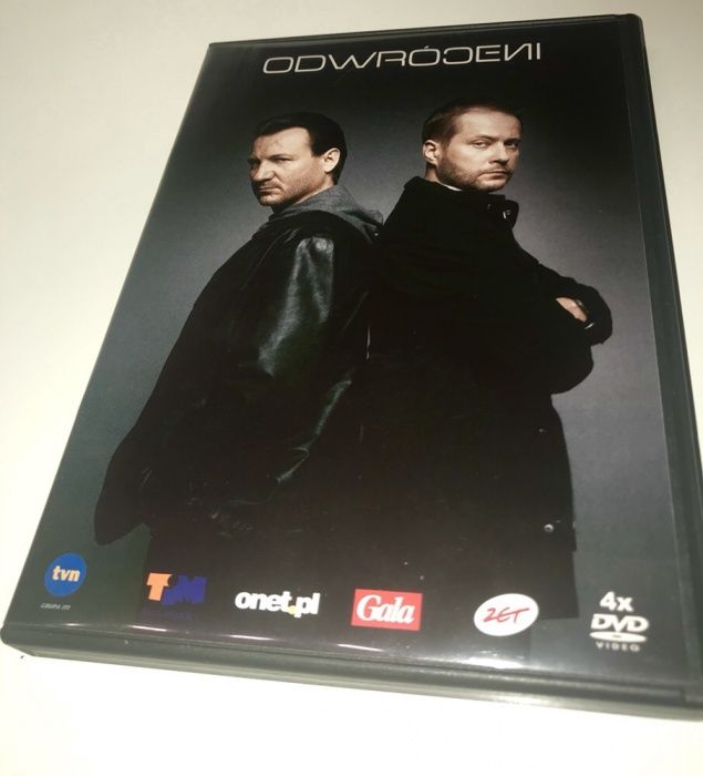 ODWRÓCENI Sezon 1 [Box] [4DVD] XIII Epizodów Unikat!!!