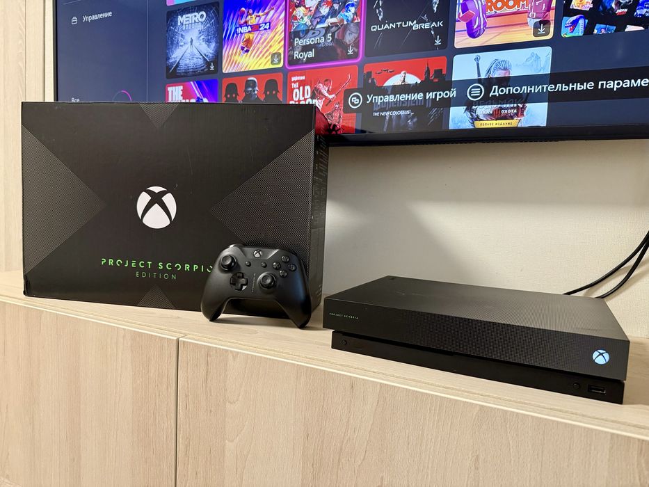 Xbox One X 1TB + 23 ГРИ!