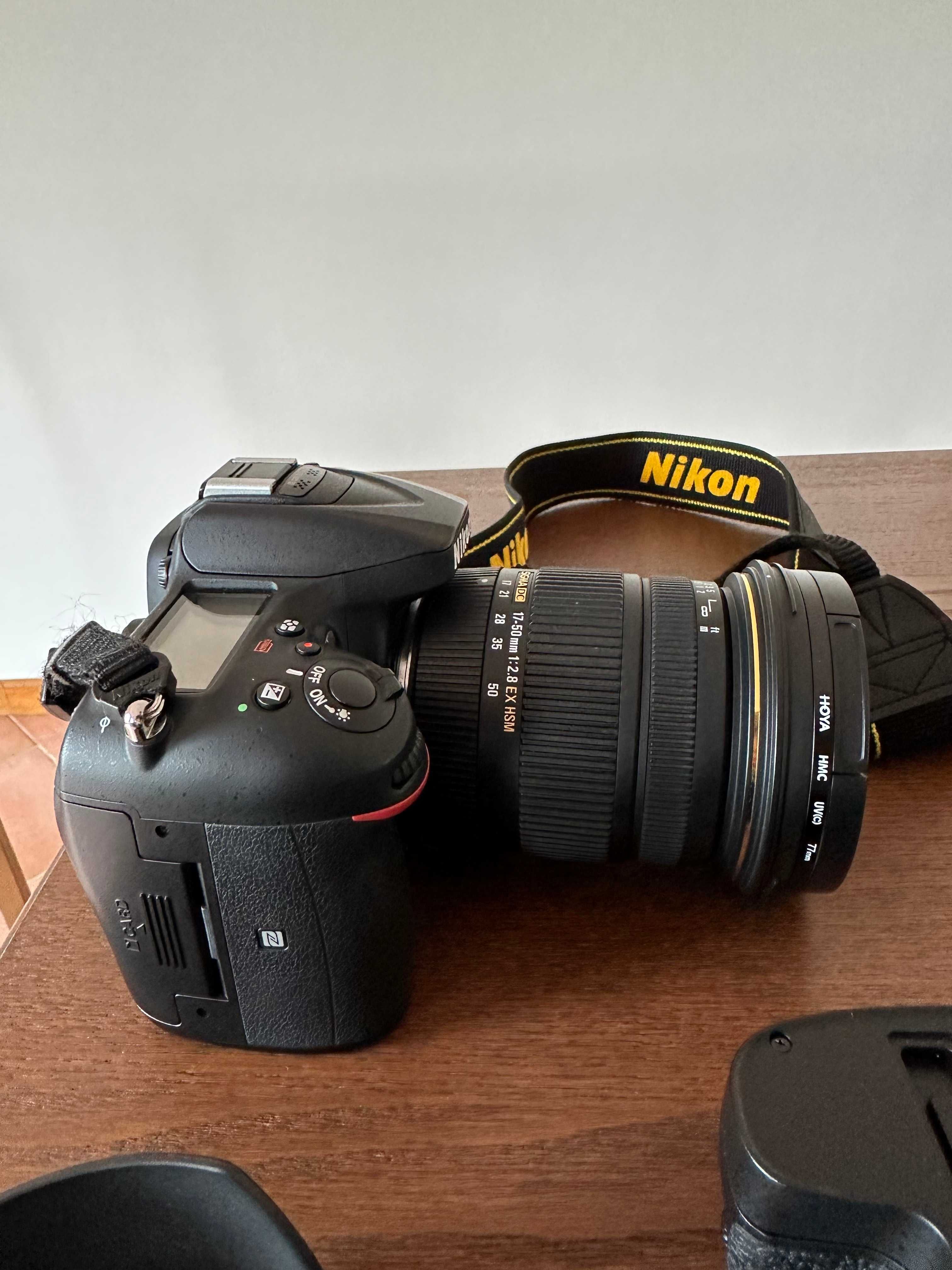 Nikon D7200 com Objetiva Sigma 17-50mm f/2.8 e acessórios