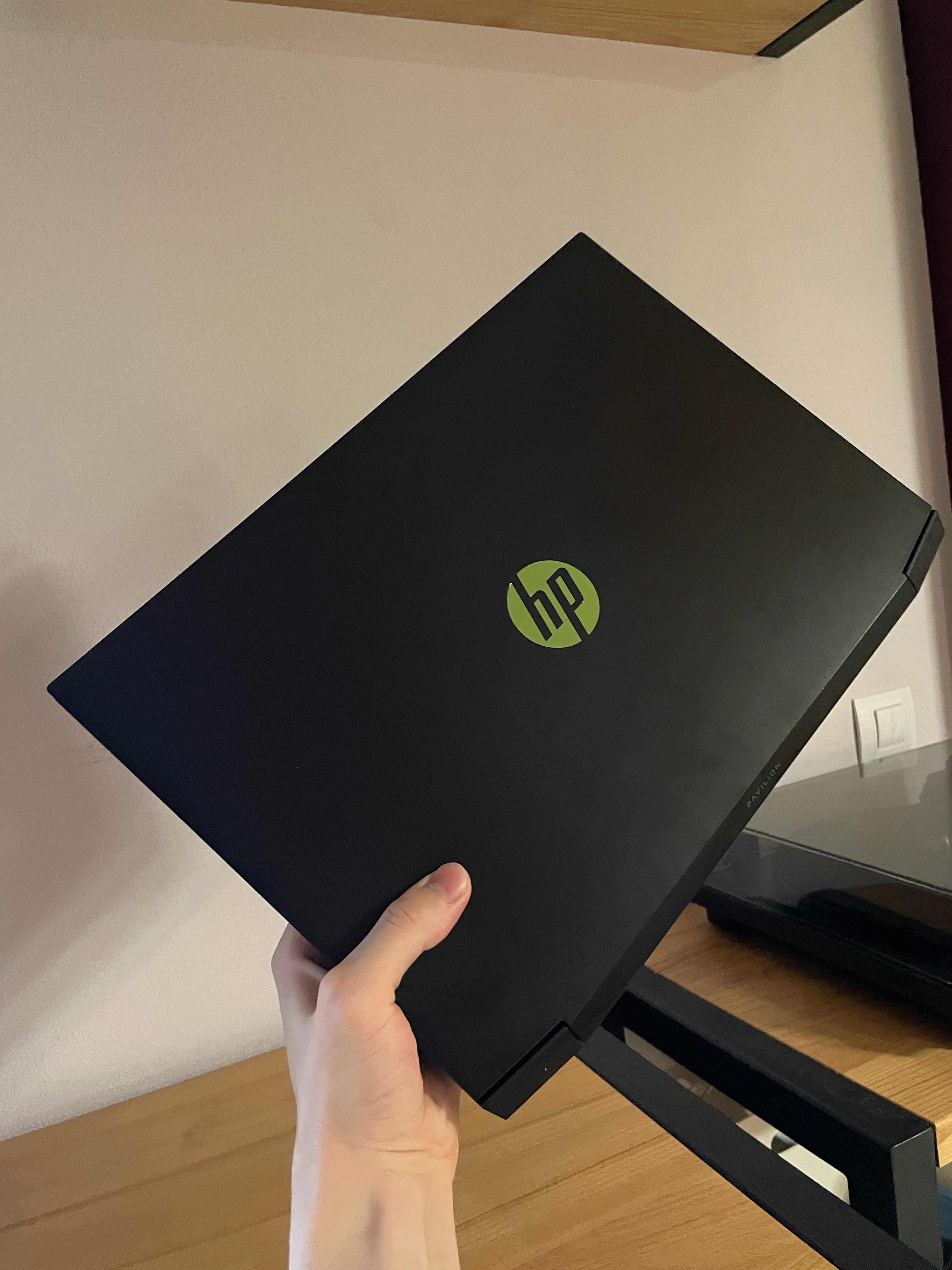 Мощный игровой ноутбук HP Pavilion Gaming + лицензия винды в подарок