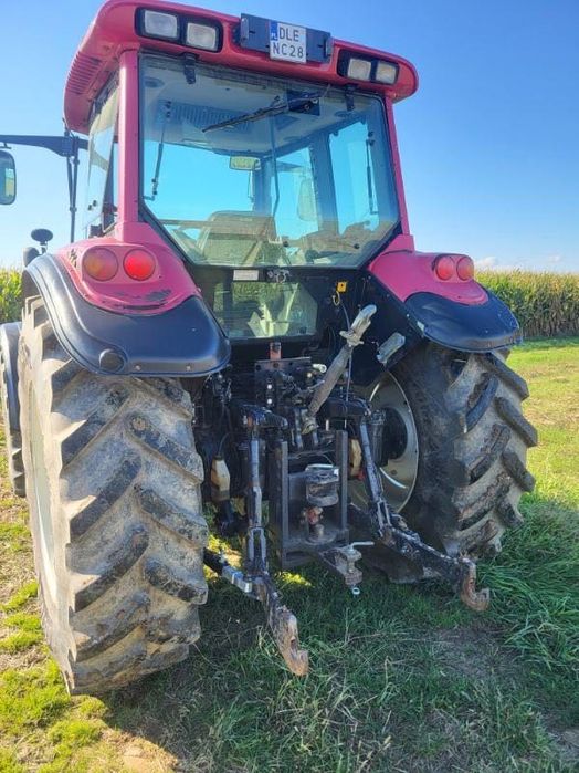 Valtra T130 ciągnik rolniczy