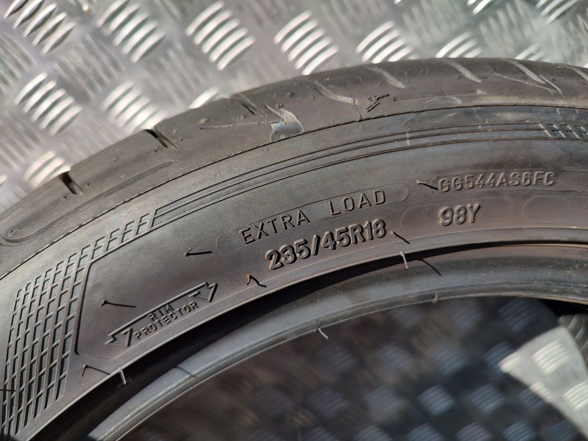 235/45/1898Y Goodyear Eagle F1 2023 i 2021