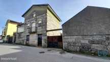 Casa tradicional T4 em Ervedal e Vila Franca da Beira de 404,00 m2
