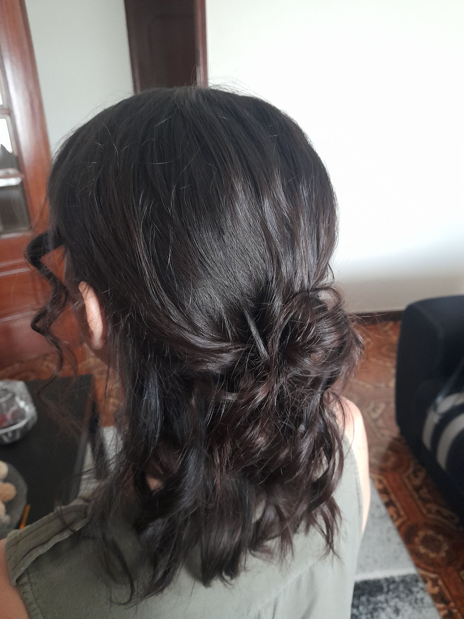 Maquilhagem ou penteados