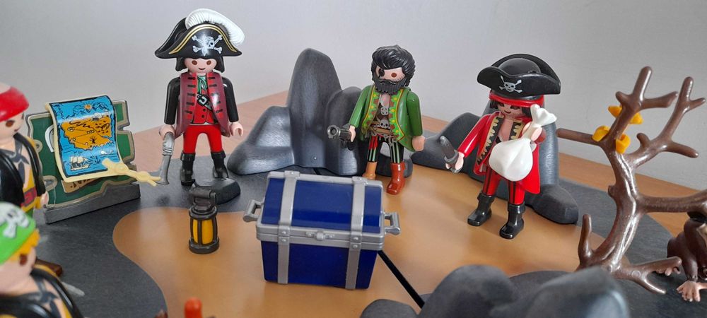 Playmobil Piraci na wyspie z akcesoriami
