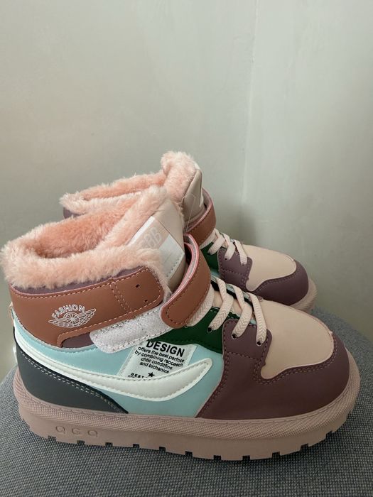 Теплі хайтопи,кросівки