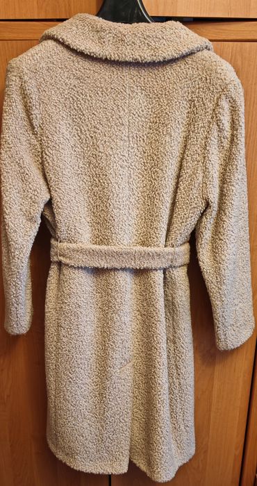 Płaszcz damski zimowy 42