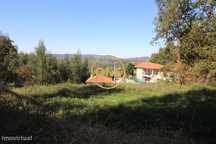 Terreno de 974m2 com viabilidade de construção para venda