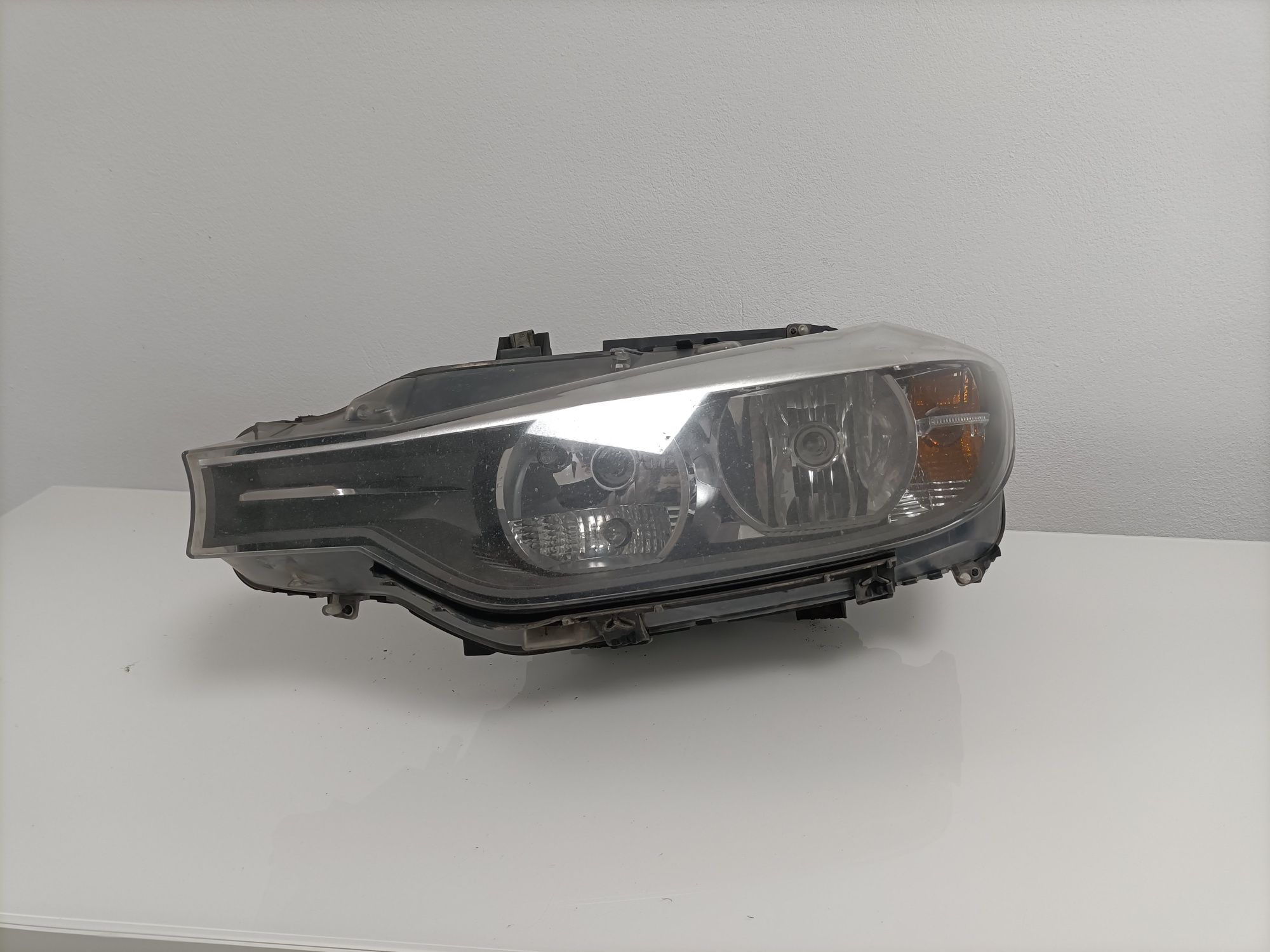 Lampa lampy przód BMW F30 F31 oryginalne Europa komplet