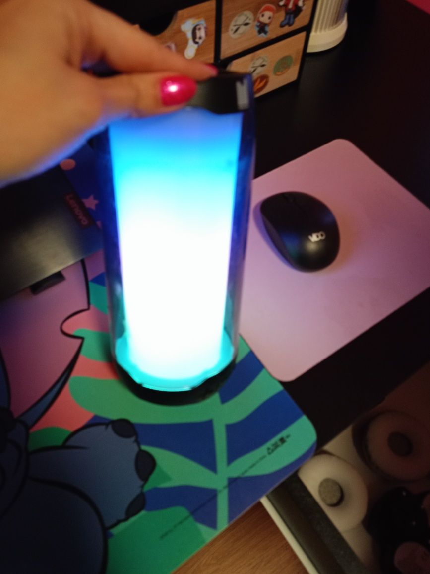 Oddam za darmo głośnik bluetooth LED