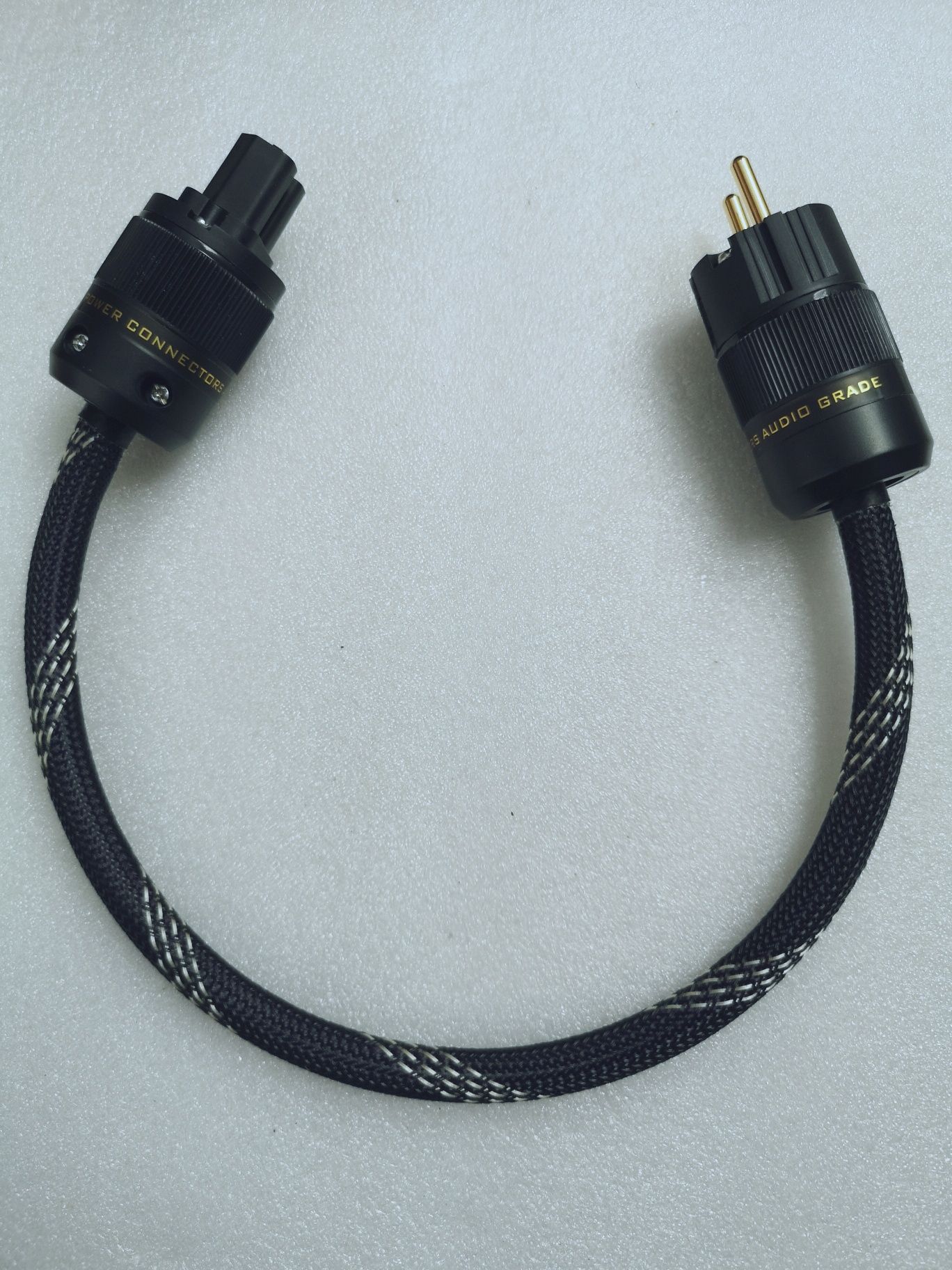 Kabel zasilający audio Melodika 3x2.5 mm 0.5m Wtyki Schuko pozłacane.