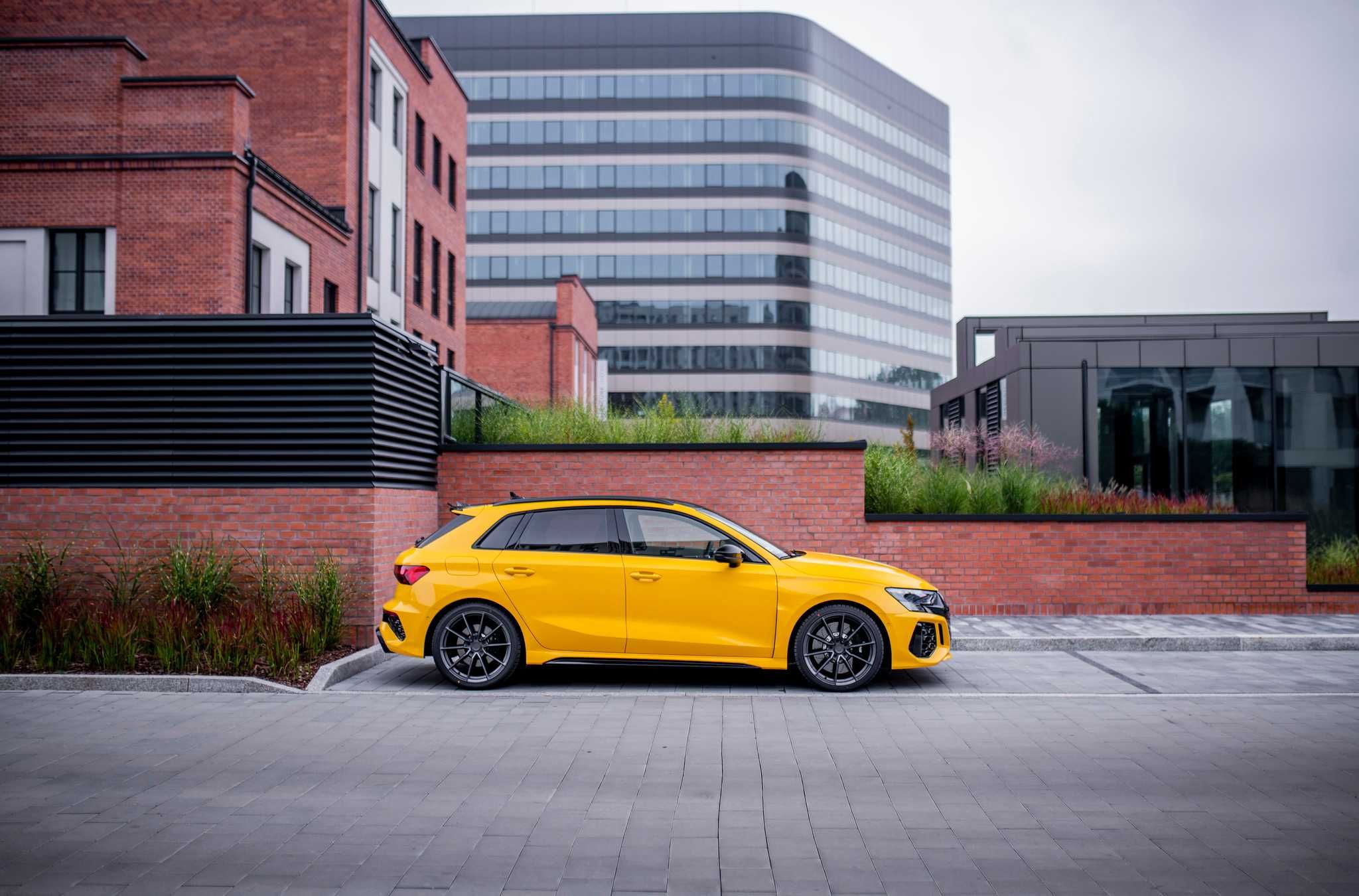 Lekkie Felgi JR Flow Form SL02 19" 5x112 Audi RS3 8V 8Y