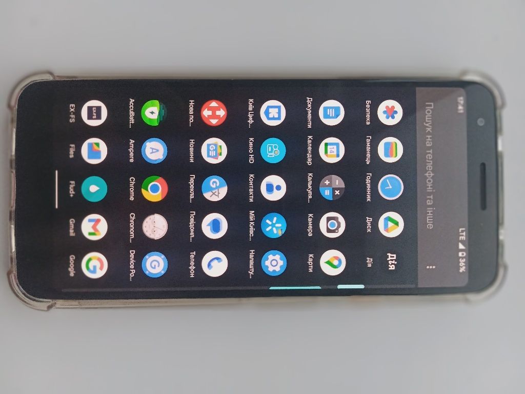 Смартфон Google Pixel 3a.