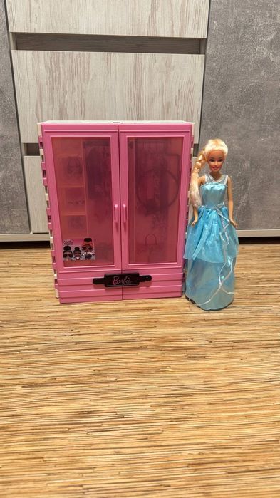 Іграшкова шафа Barbie