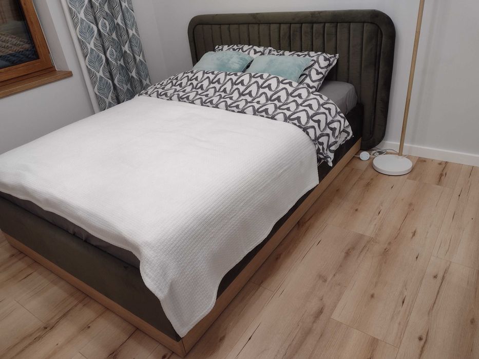 Łóżko tapicerowane pod zabudowę