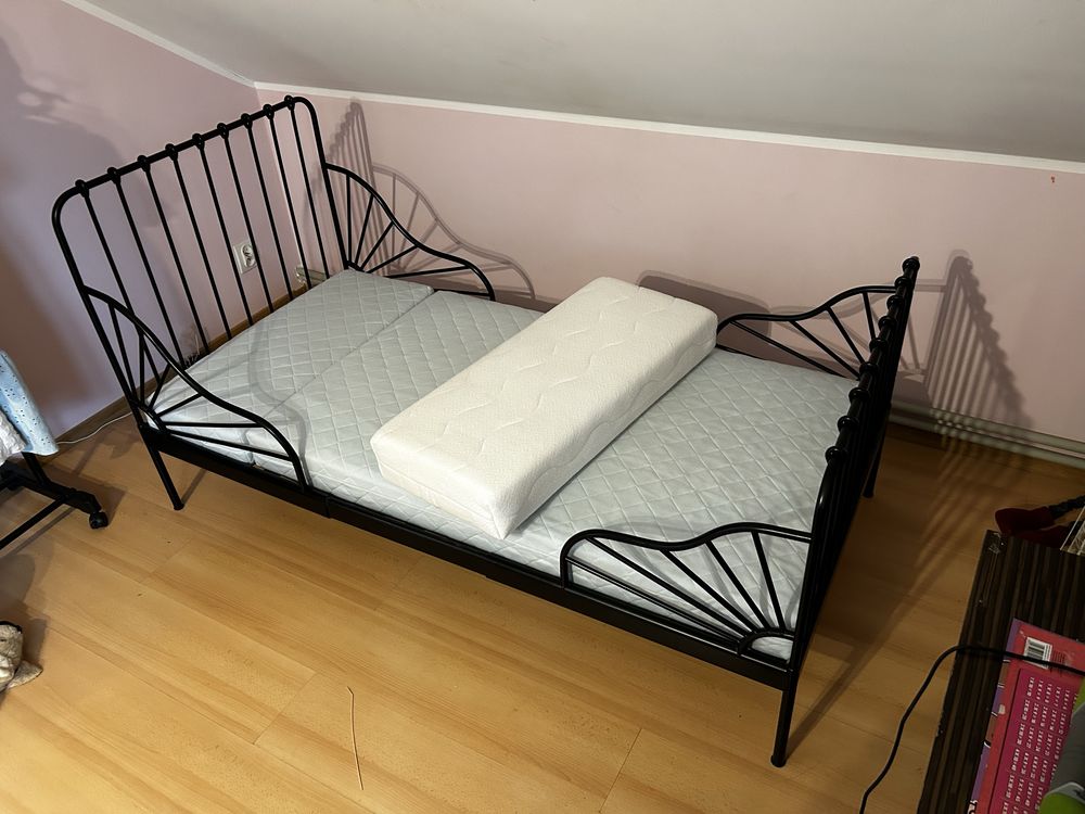Łóżko metalowe rosnace z dzieckiem  IKEA