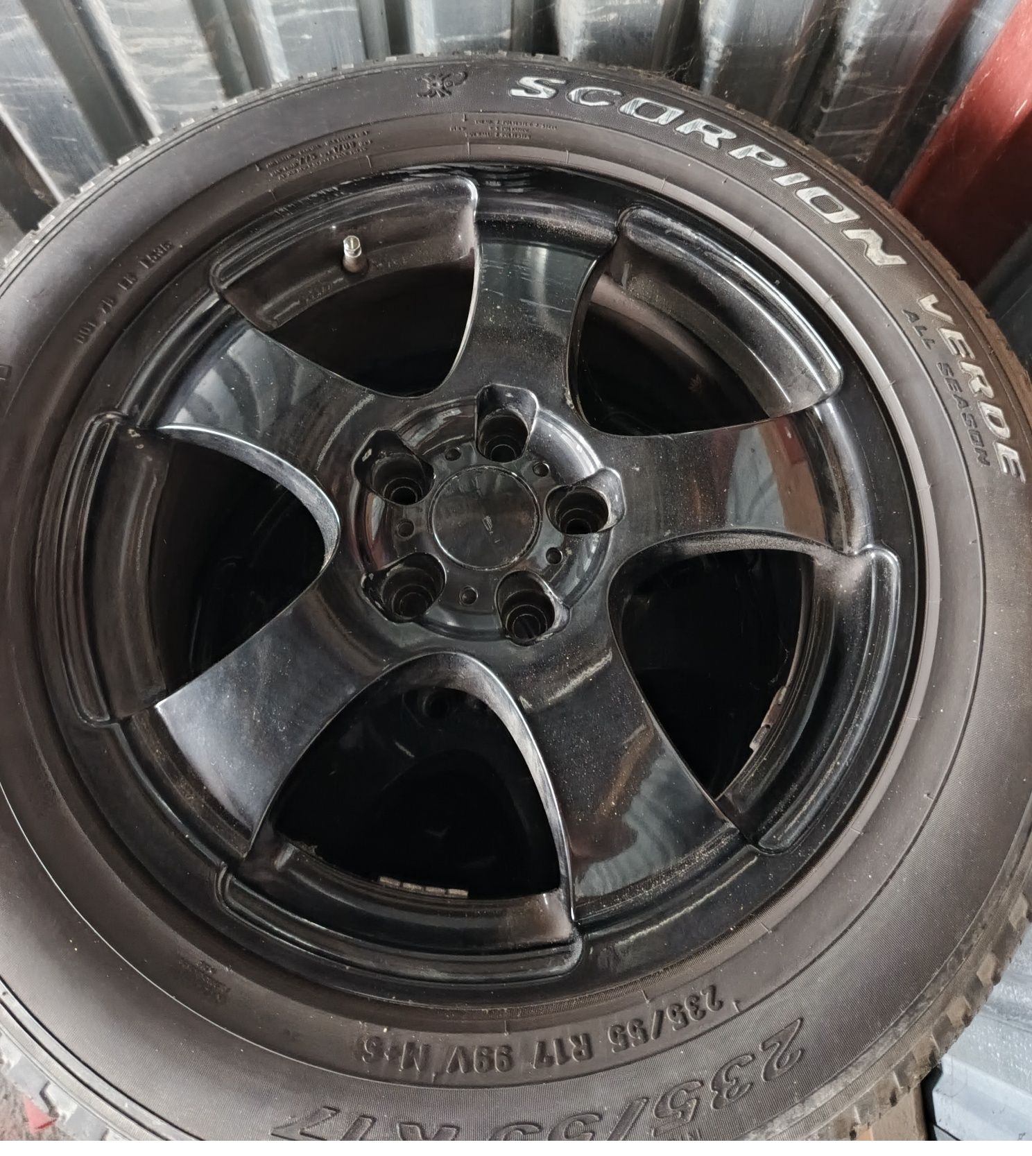 Alufelgi 17 5x114.3 7cali