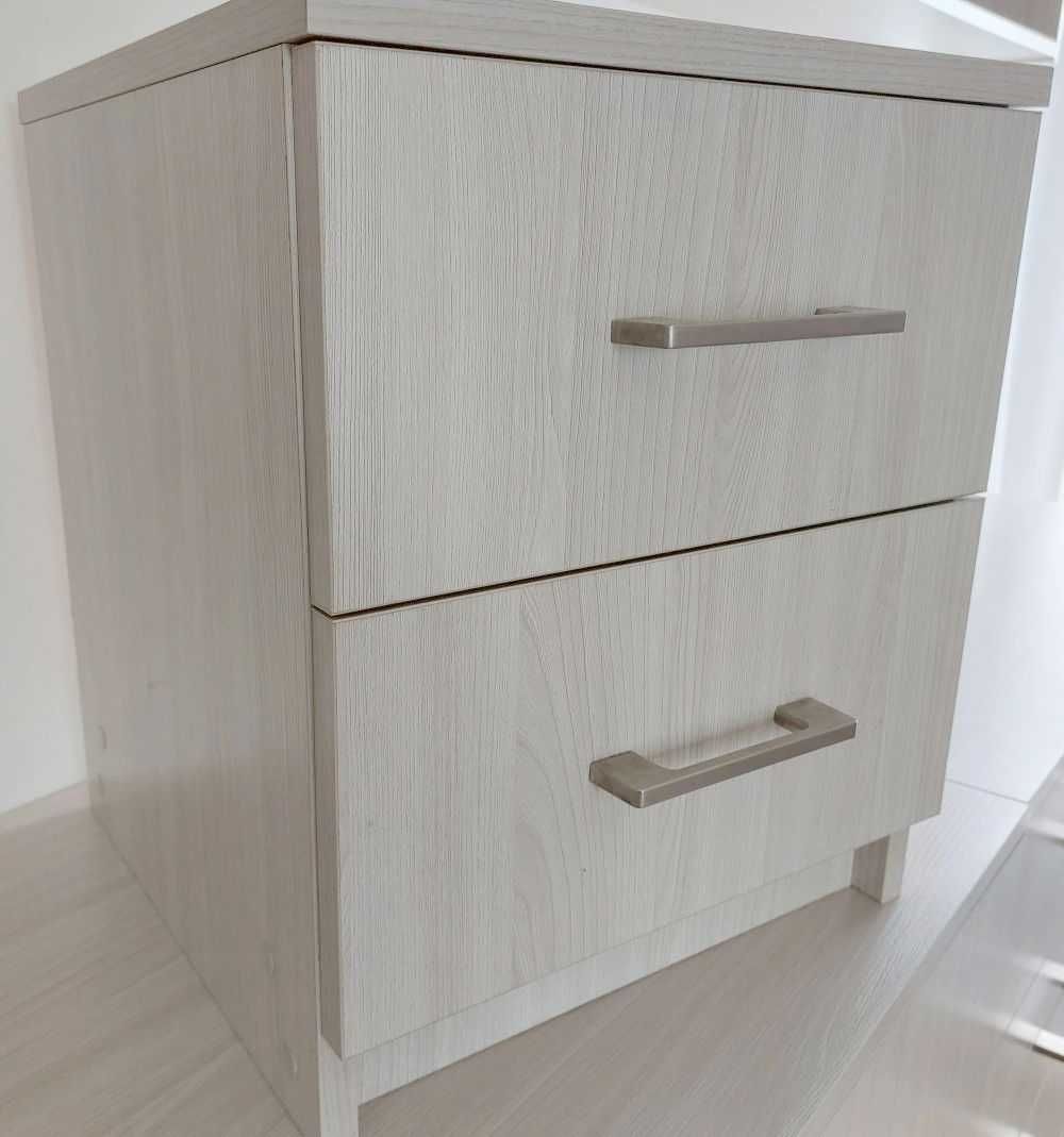 Nowoczesna i solidna szafka Jesion Werona D3158WG