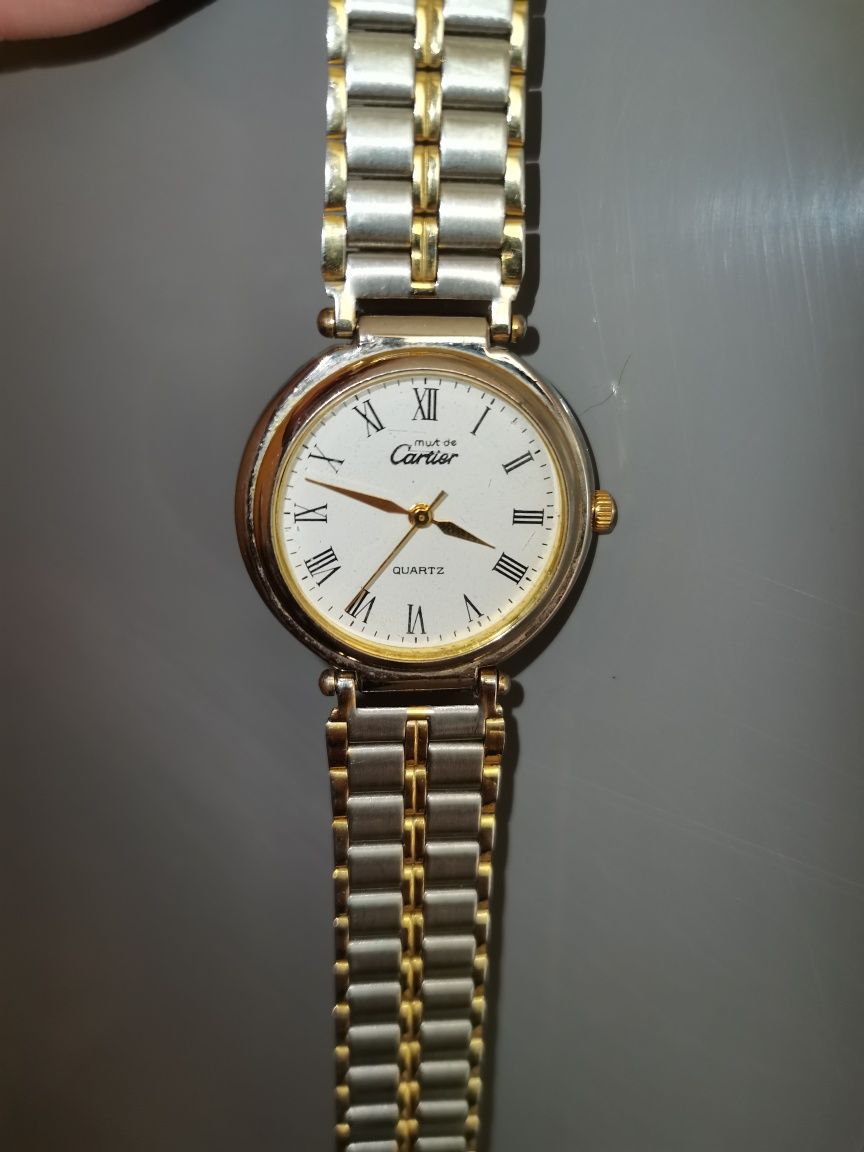 Дешево Оригінал годинник  Cartier