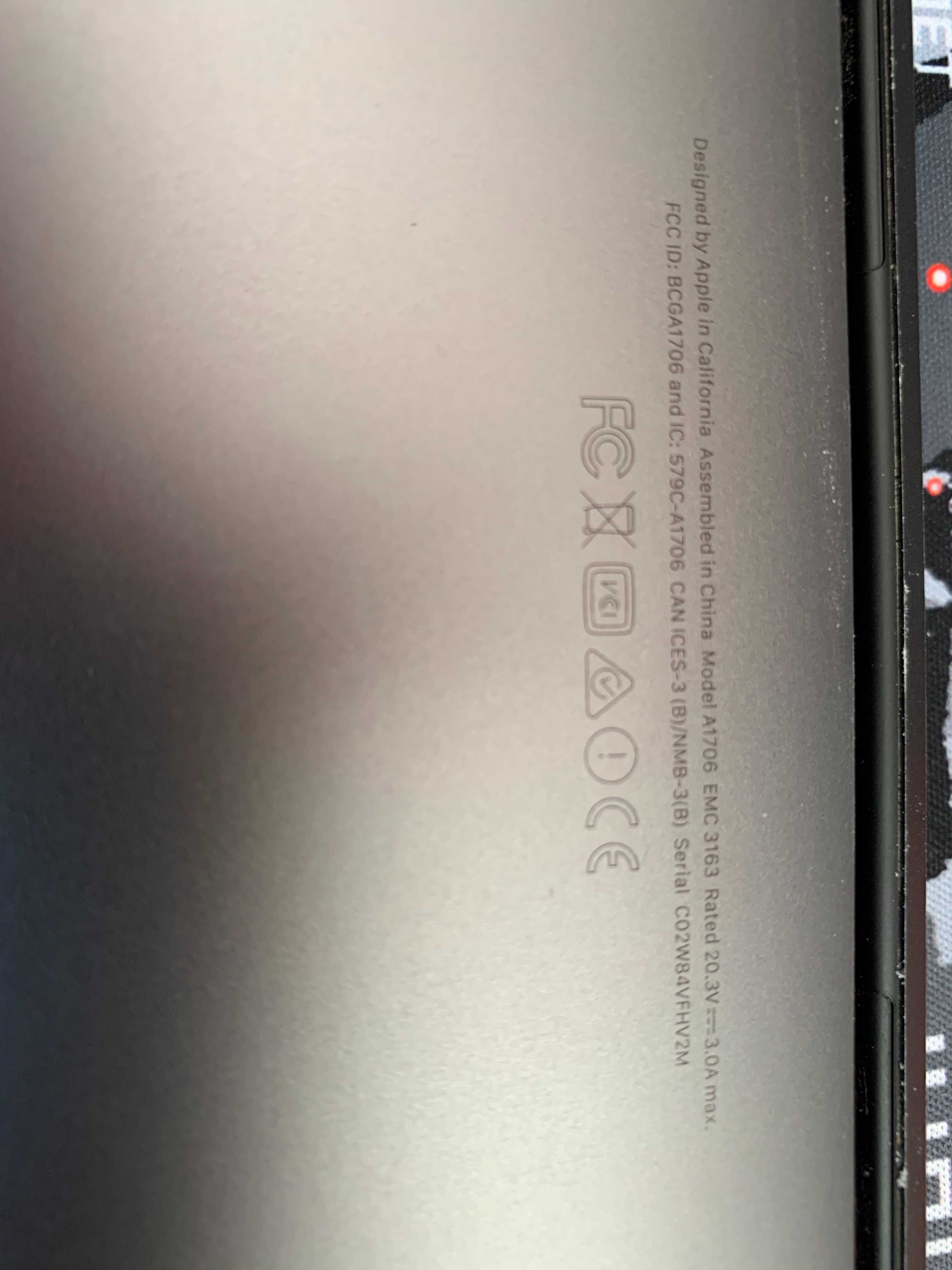 MacBook Pro 13'' TB A1706 EMC 3163