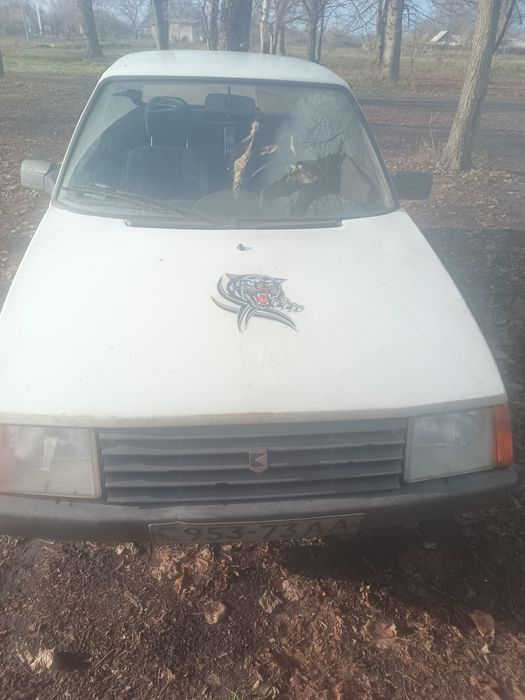 Продам Таврию  1102