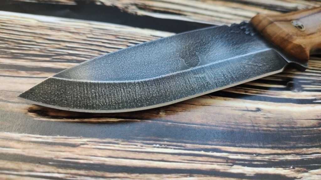 Nóż ZZ Custom Knives - Universal Orzech