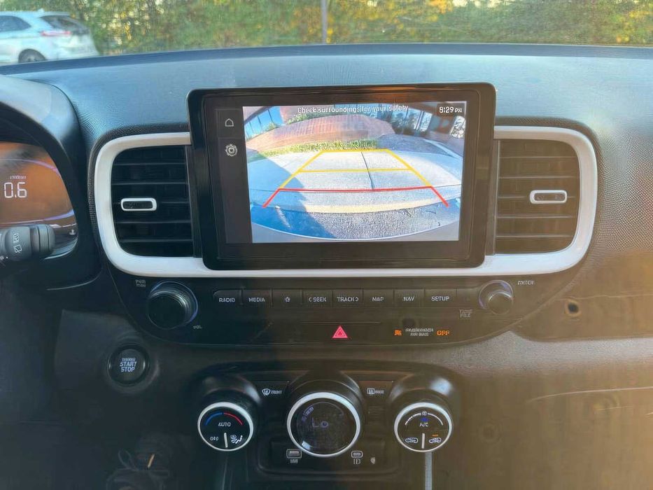 Hyundai Venue Limited      2024