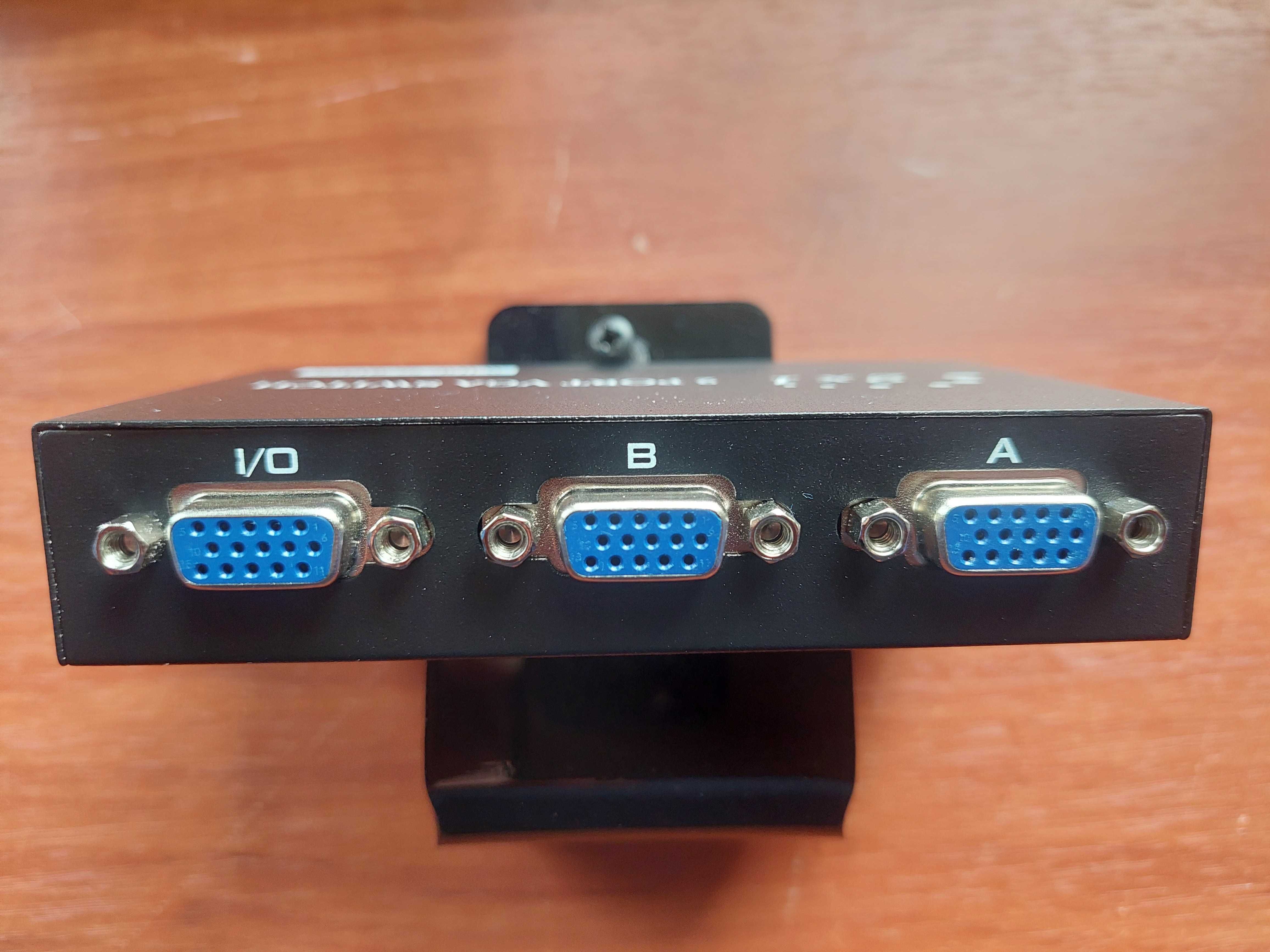 Przełącznik Sumator Switch VGA-SW