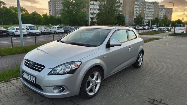 Kia Ceed Stan bardzo dobry, nowy akumulator