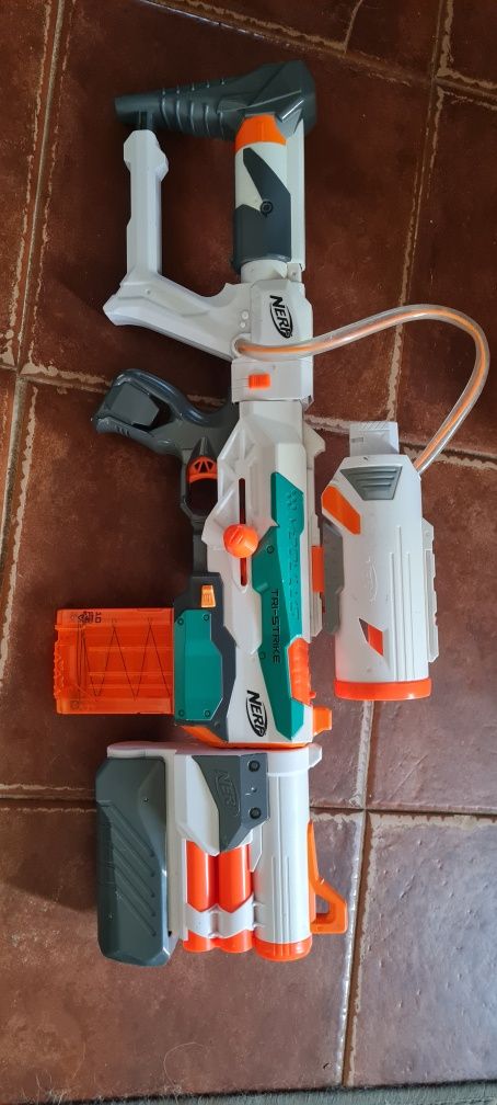 Nerf elite tri-strike