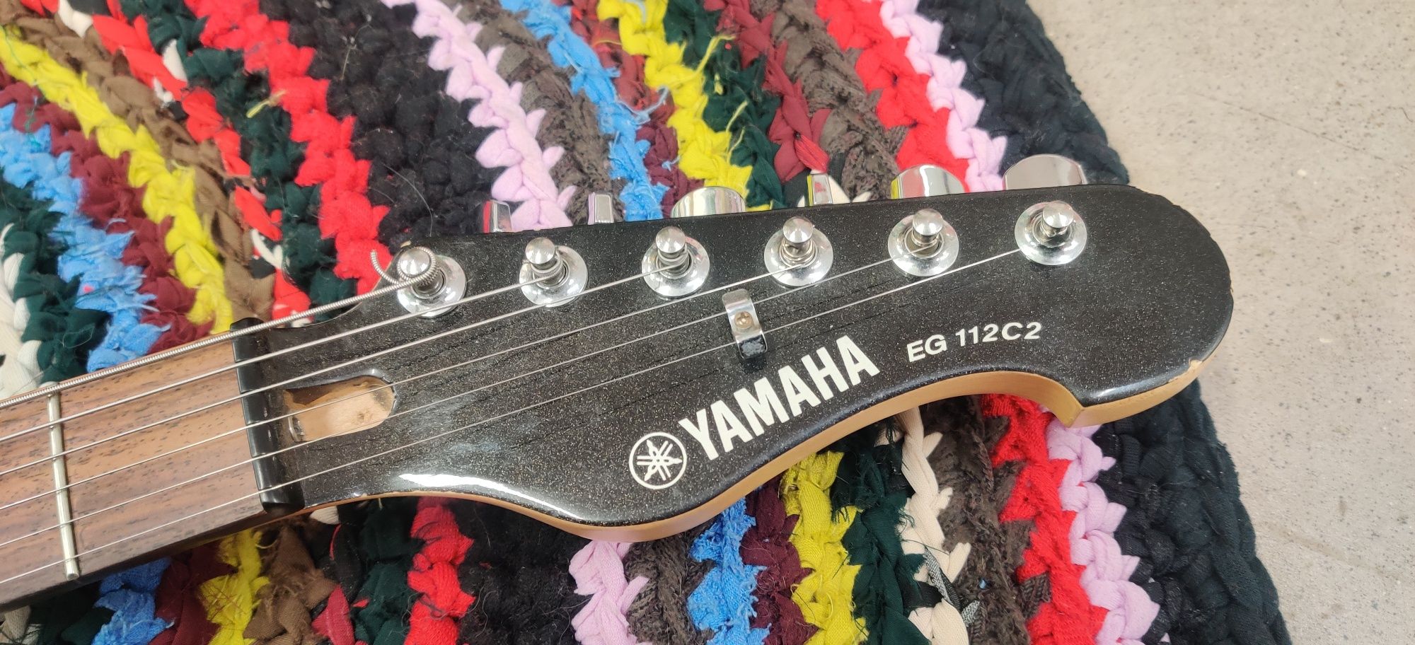 Електрогітара YAMAHA EG112