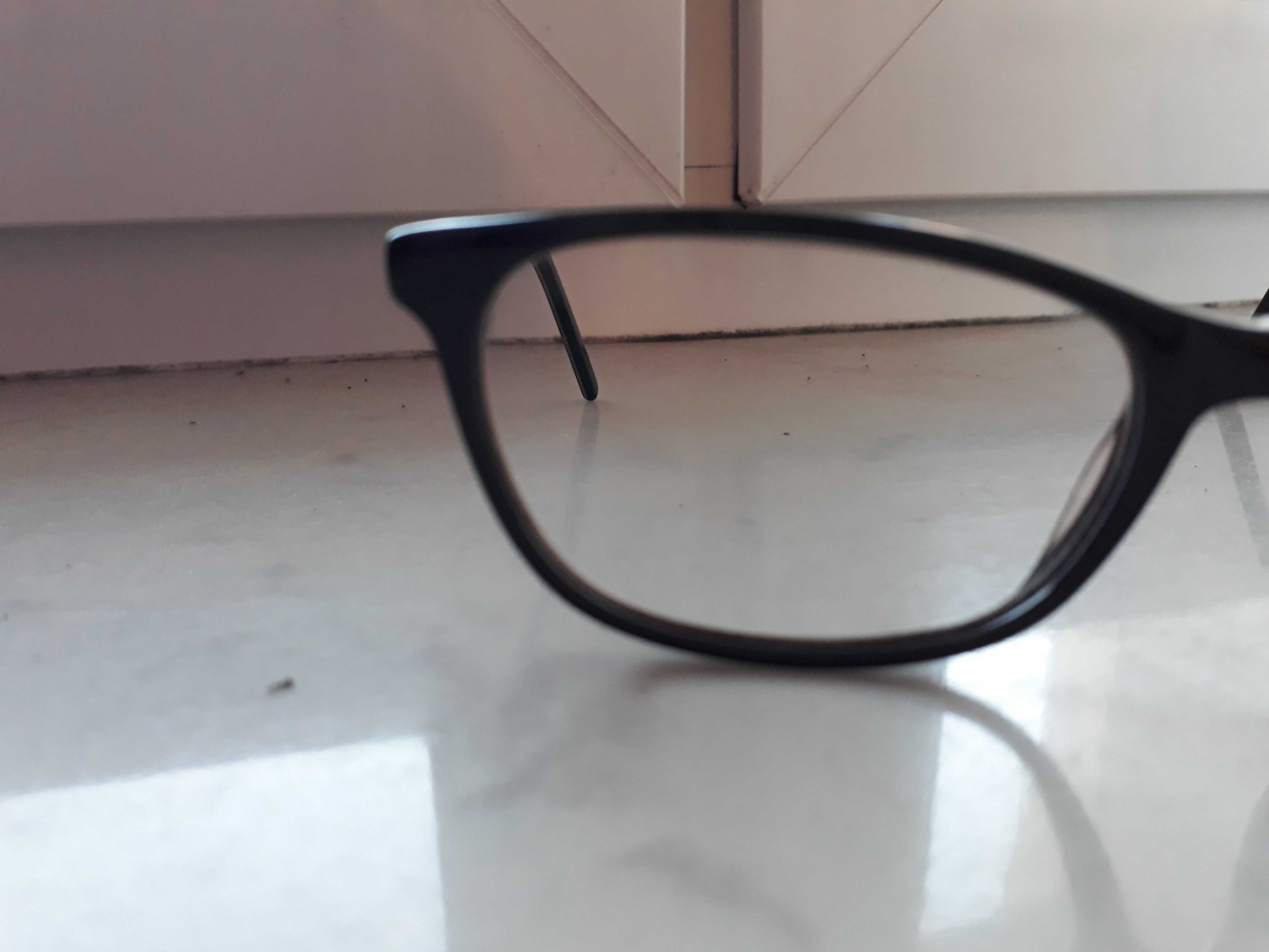 Okulary korekcyjne +0,5 + dodatkowe szkła!