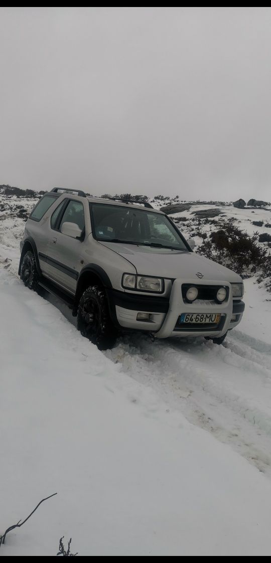 Opel Frontera 2.2 DTi Sport RS