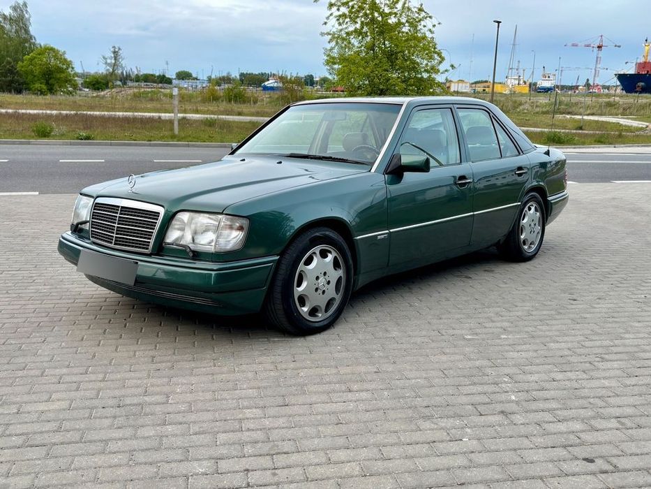 Mercedes-Benz W124 (1984-1993) Sprzedam Mercedes W124 V8 e420 bogate wyposażenie bardzo dobry stan