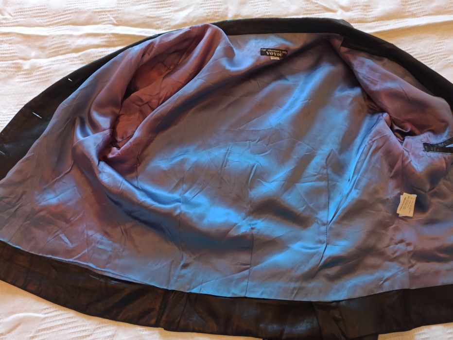 Blazer curto acetinado