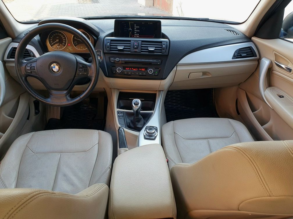 BMW 116d 2.0 120cv Ano 2011