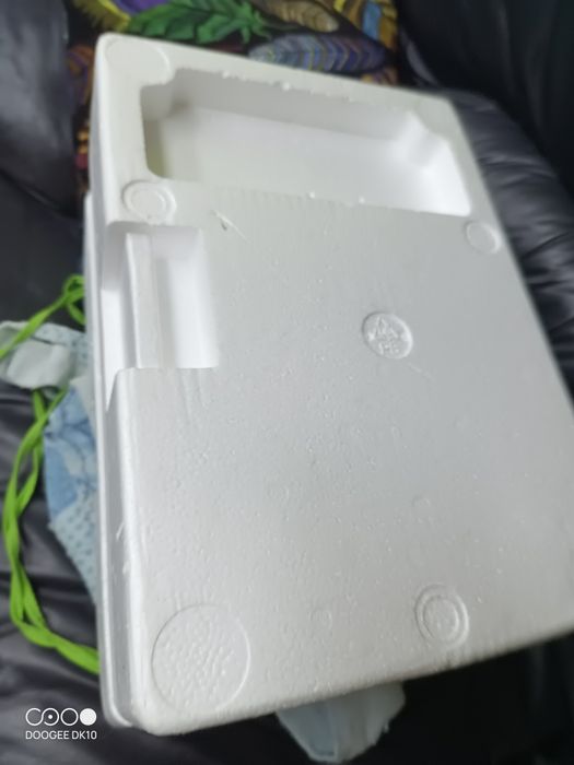 Микроскоп лабораторный с выводом 4К