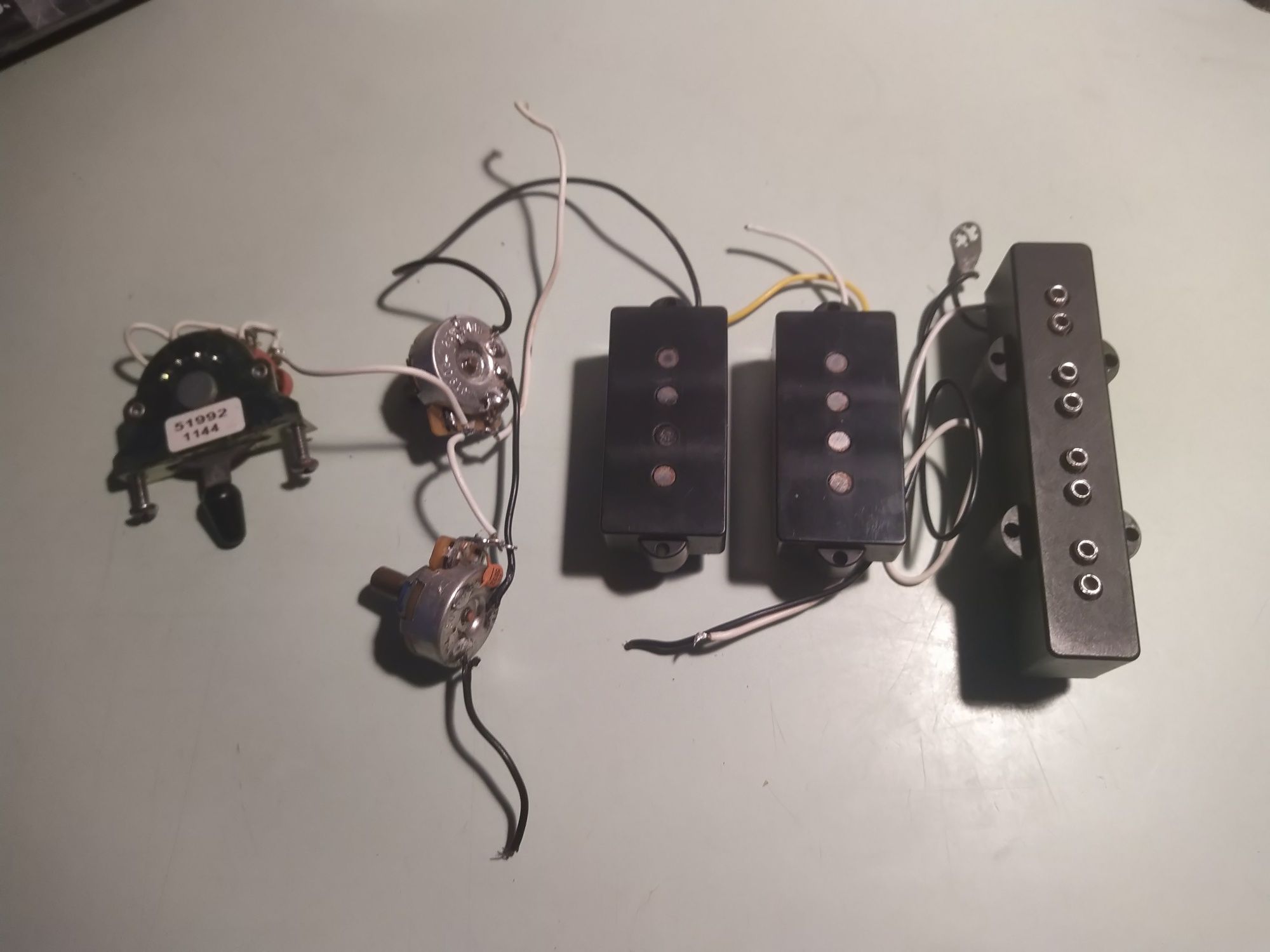 Fender Precision Bass Tony Franklin (PUs, Pots e selctor)