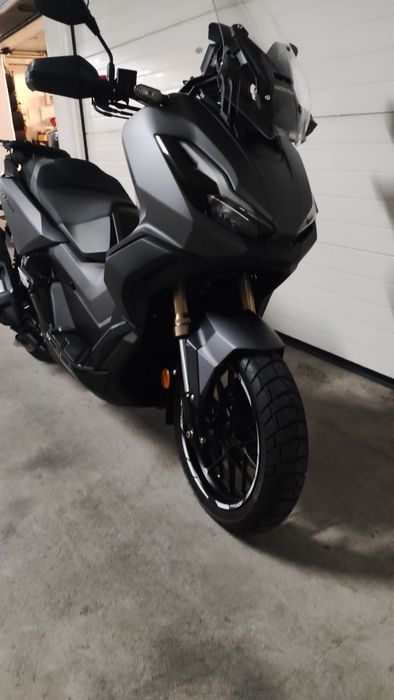 Honda ADV 350 rigorosamente nova