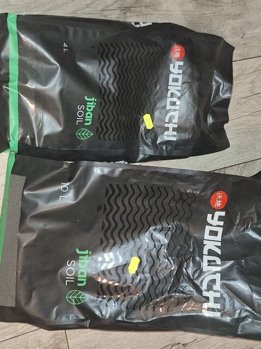 Podłoze aktywne 4L plus gratis