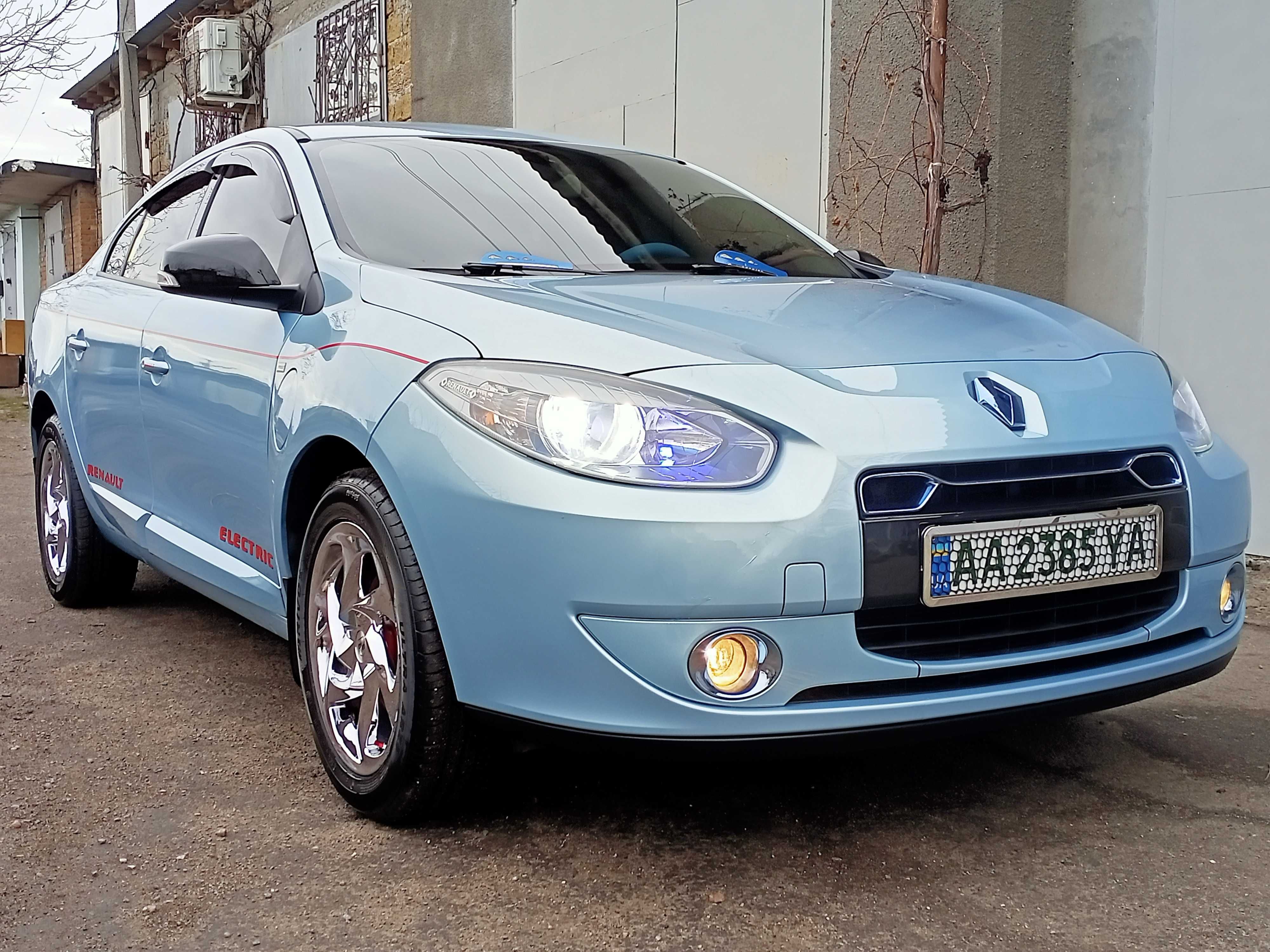 Электромобиль RENAULT FLUENCE, в превосходном состоянии!