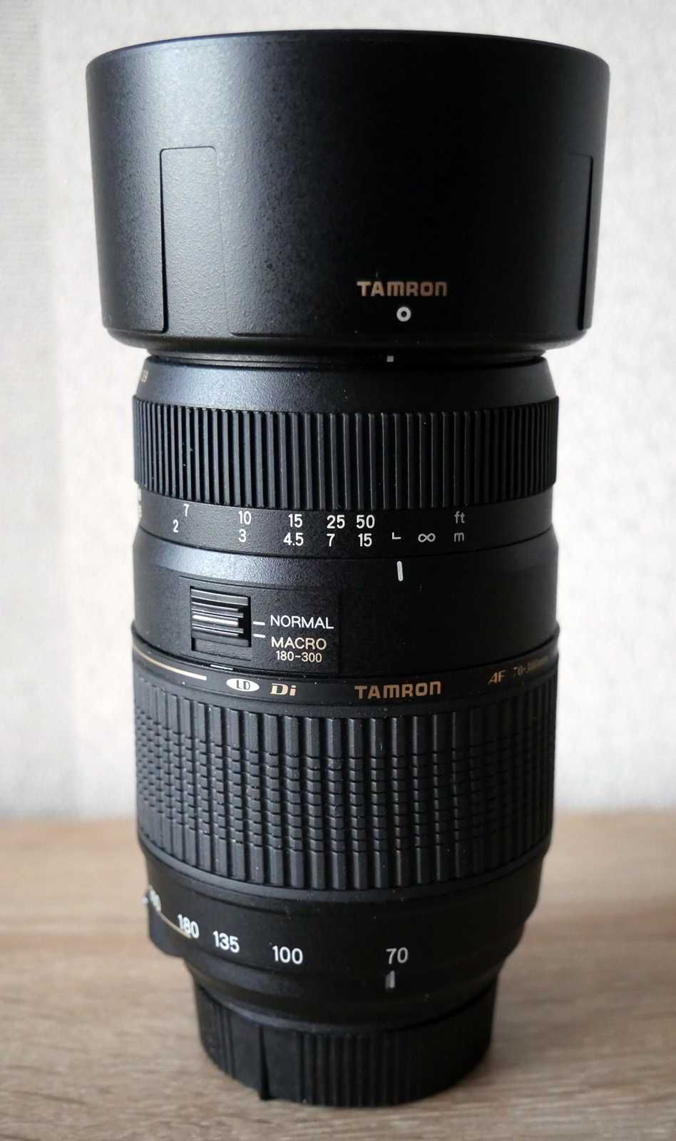 Obiektyw Tamron AF70-300mm do Nikona kompletny