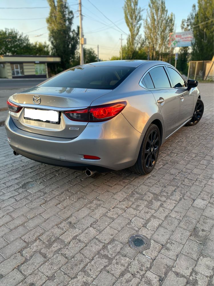 Продам Mazda 6gj 2013