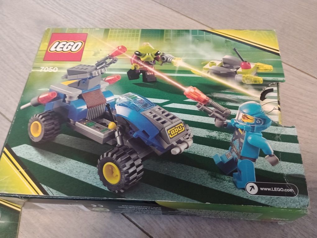 Klocki LEGO Alien Conquest 7050 box