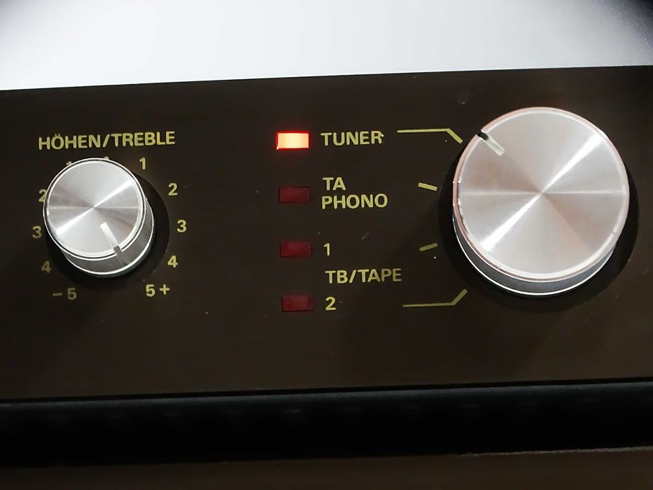 Zestaw wzmacniacz Grundig SV 2000 + tuner radiowy Grundig ST 1500