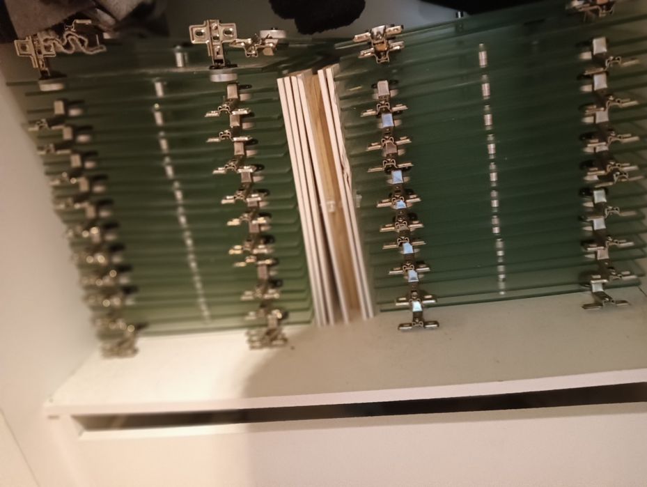 Portas de vidro para estante tipo kallax de IKEA