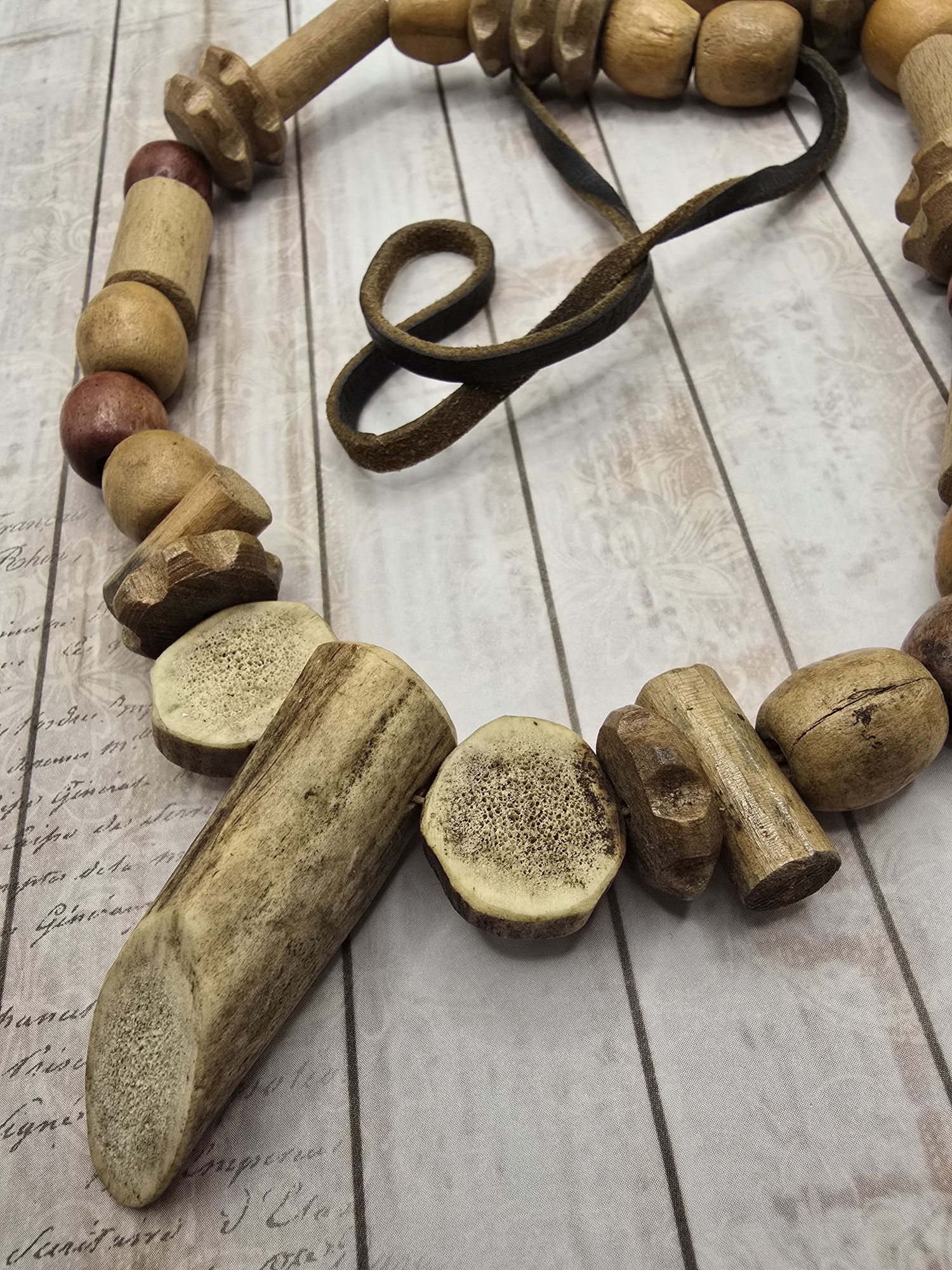 Etno etniczny rustykalny naszyjnik z drewna drewniany Fashion Jewelry