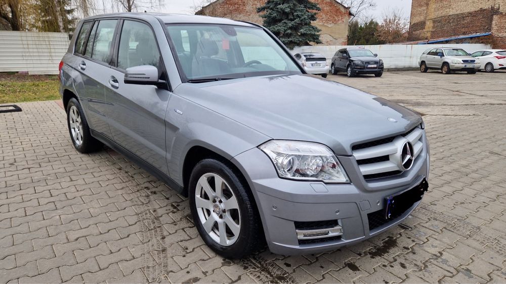 Продам авто Mercedes-Benz GLK 250 в гарному стані .Вкладень не потребу