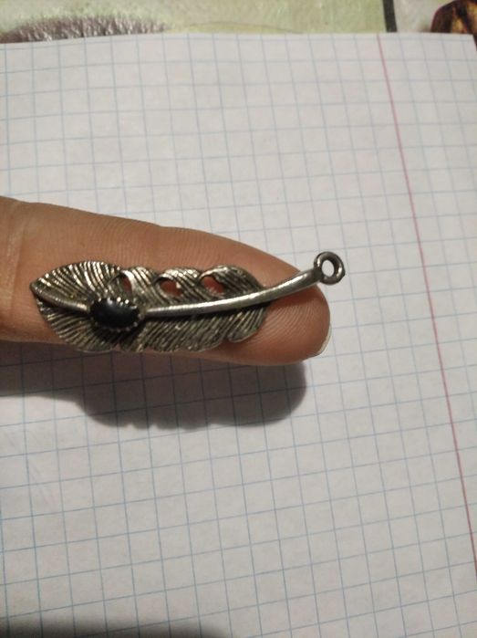 Продам срібну старовину підвіску