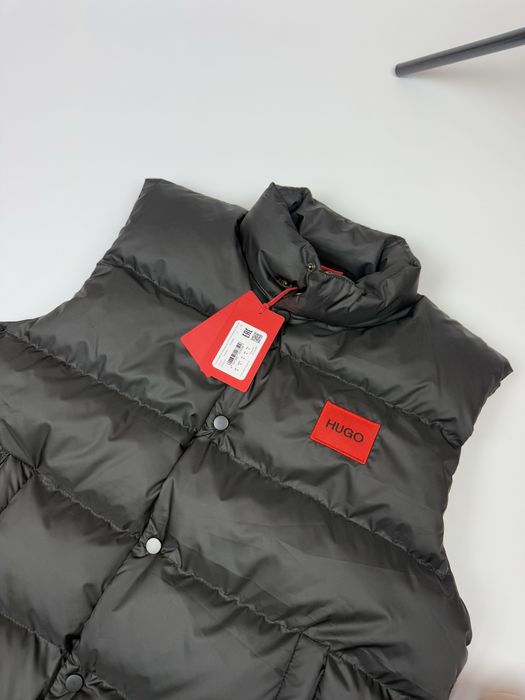 Жилетка HUGO ОРИГІНАЛ безрукавка boss armani